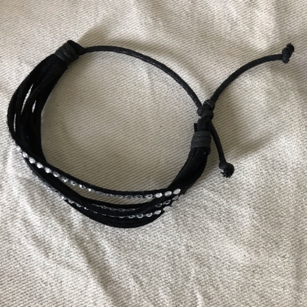 Bracelets - Picture 2 of 3